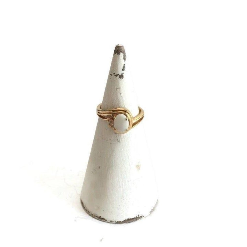Vintage Gold Plated Faux Opal & Rhinestone Ring